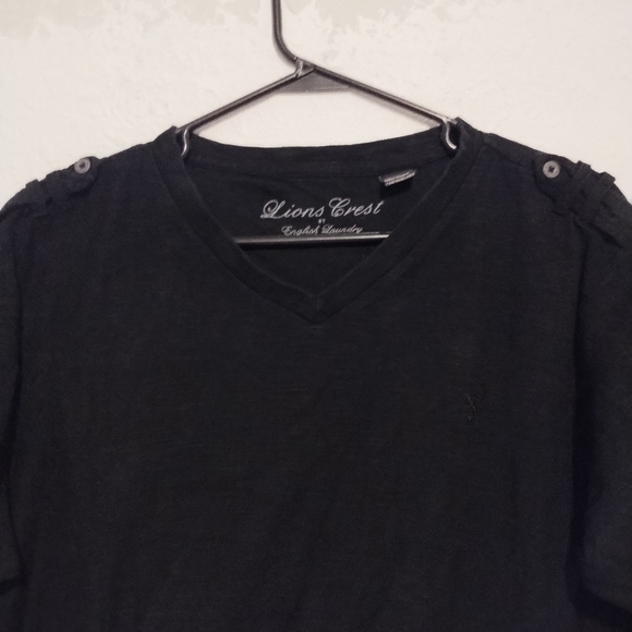 Lions Crest by English Laundry black T - Picture 2 of 5